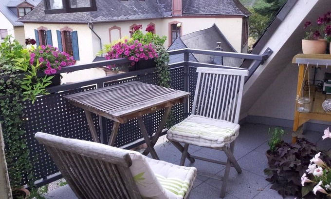 Neumagen-Dhron Apartamento | Apartamento en la antigua Abadía de Neumagen