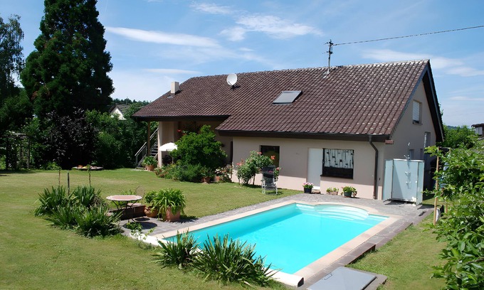 Ottenhausen Apartamento | Apartamento 'Mit Pool' con piscina compartida, jardín compartido y Wi-Fi