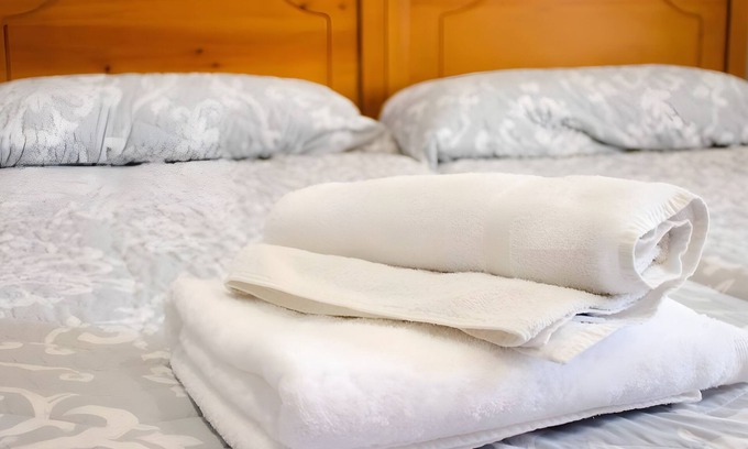 Salinas Apartamento | Apartamento 'Moleras' con vistas a la montaña, balcón y Wi-Fi