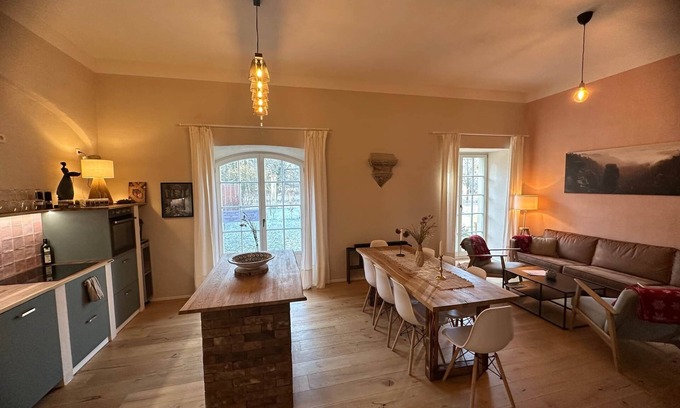 Pirna Apartamento | Apartment Rittersporn on the ground floor with sauna, mini pool and garden, Apartment Rittersporn on the ground floor