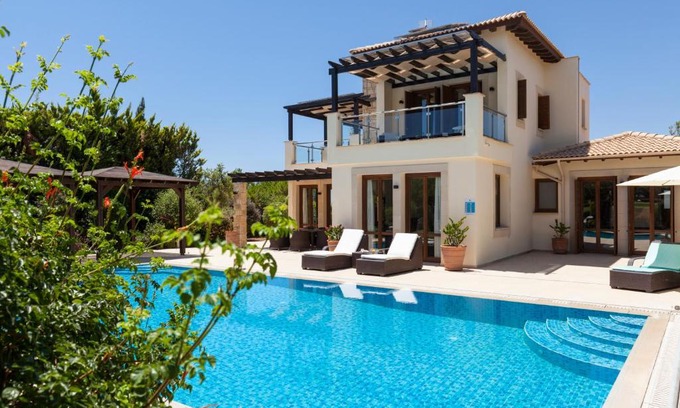 Aphrodite Hills Complejo | Aphrodite Hills Rentals - Superior Villas