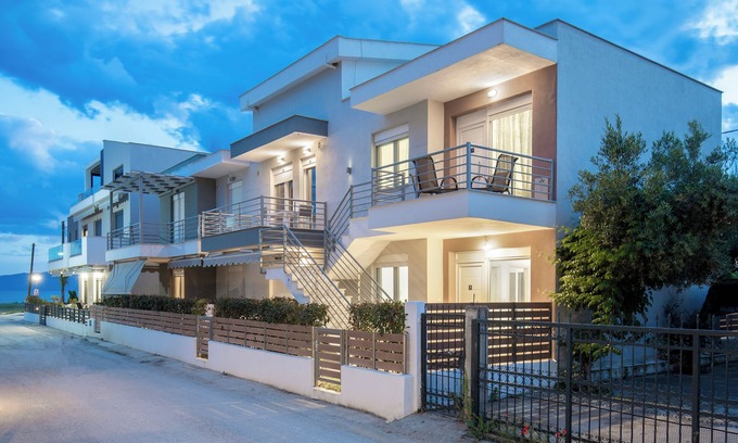 Paralia Ofryniou Complejo | Aphrodite Residential Complex