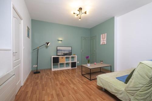 Saint-Serge Apartamento | Appart calme avec parking proche place Ney