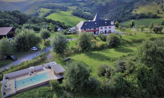 Barcus Apartamento | Appartement Barcus, 1 pièce, 2 personnes - FR-1-384-730