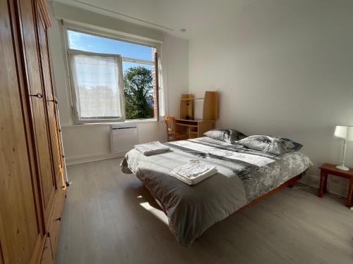 Mons-en-Baroeul Apartamento | Appartement calme et lumineux - parking privatif - Métro à 5mn