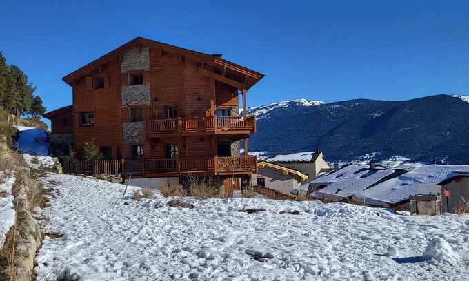 Formigueres Apartamento | Appartement Dans Superbe Chalet. Formiguères 1600m