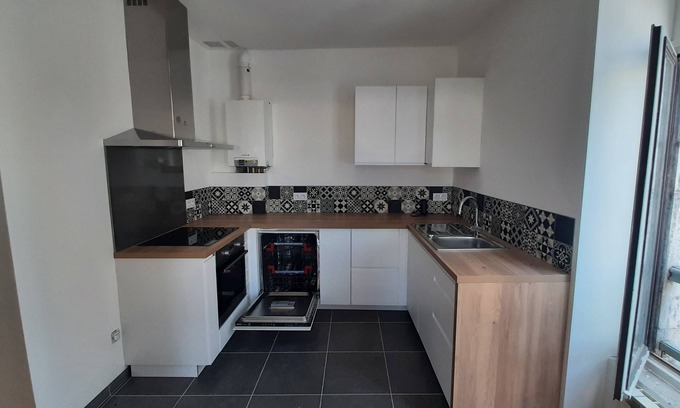 Gerde Apartamento | Appartement Cosy Entièrement Rénové