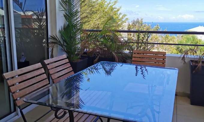 St Gilles-les-Bains Apartamento | Appt "Longanis" à St-Gilles Les Bains - Roquefeuil - T3 vue mer - Agréable et calme