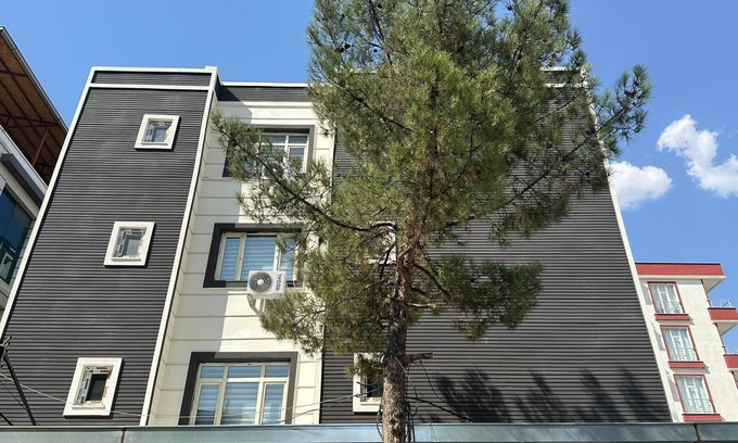 Batman Complejo | Aram Apart Otel