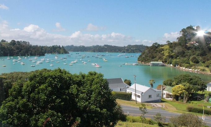 Russell Cabina | Arcadia Lodge