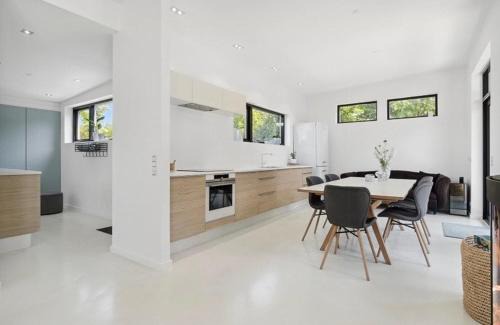 Jørgensø Casa | Architect-Designed Beach House In Jørgensø