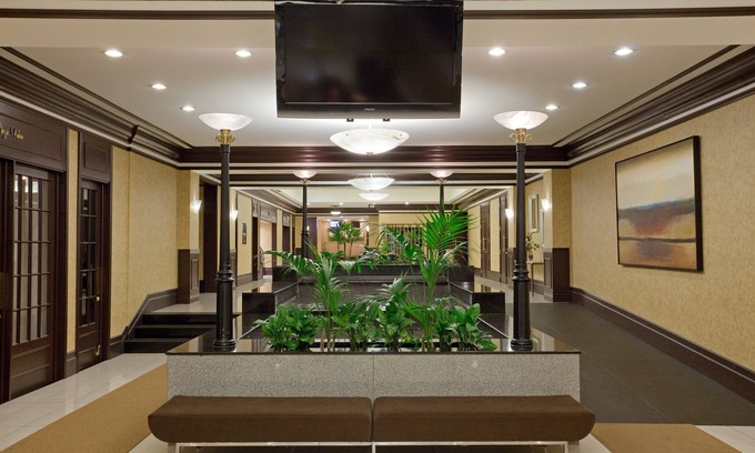 Saint-Laurent Apartamento | Armon Plaza Montreal Airpt, Trademark Collection by Wyndham