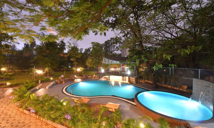 Vijayanagar Hotel | Arova Woods Zinc Journey by The Fern