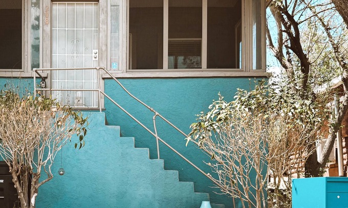 Bisbee Casa | Southwest Stunner with Large Screened In Porch