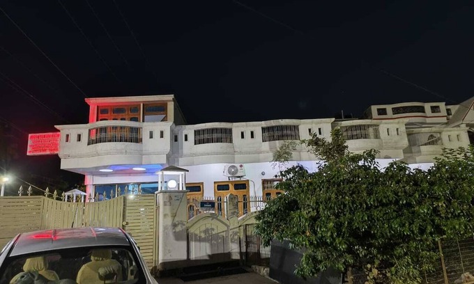 Faizabad Hotel | Arya Holiday Home