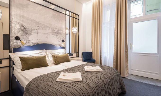 Inner City Budapest Hotel | Astoria Boutique Suites - by BQA