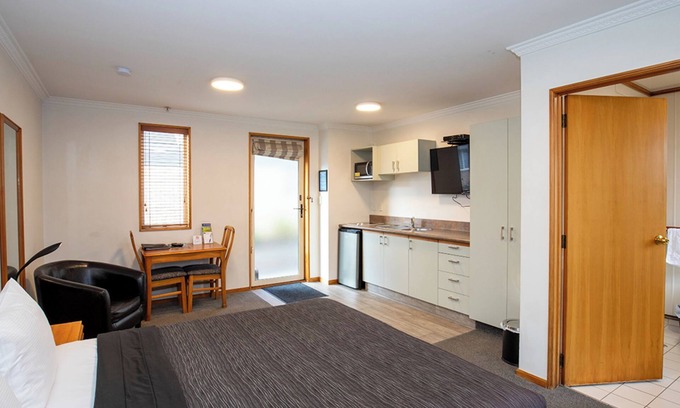 Westport Hotel | ASURE Chelsea Gateway Motor Lodge