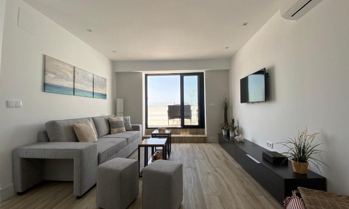 Centro Comercial Apartamento | Aticos Concepción Centro