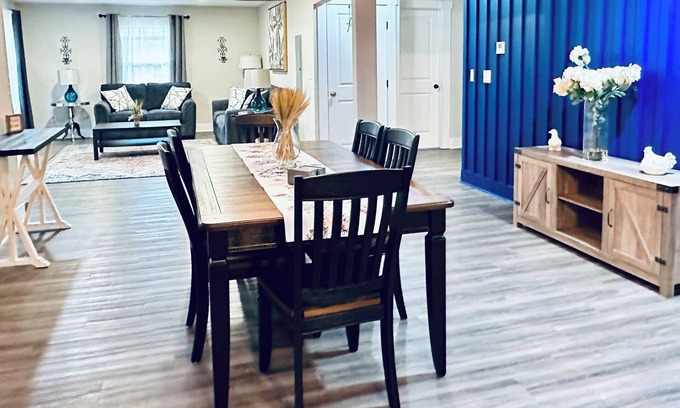 Tucker Casa | Atlanta VACAY/ Gathering