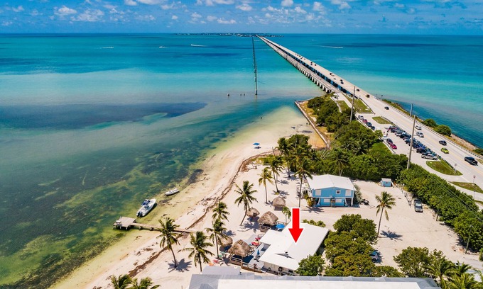 Layton Casa | Océano Atlántico frente a la playa dúplex con muelle privado y la mejor playa