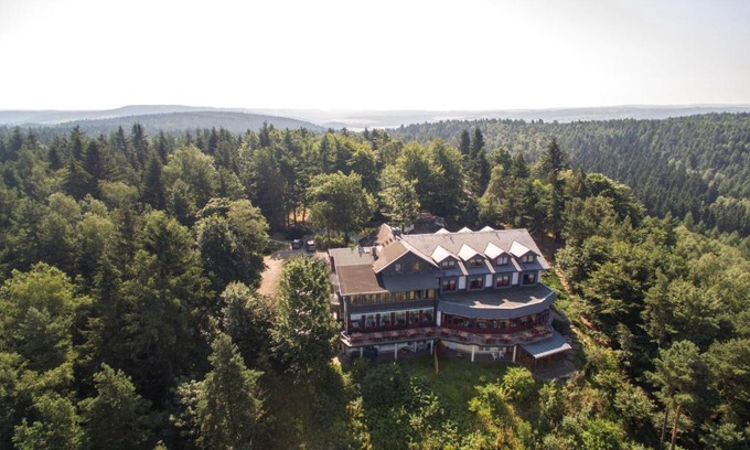 Bad Gottleuba-Berggiesshuebel Hotel | Augustusberg Hotel & Restaurant