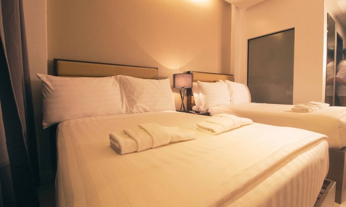 Roxas City Hotel | Aura Condotel