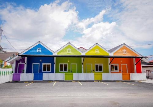 Kusial Casa | Auranad TinyHouse bandar Tanah Merah Wifi Netflix