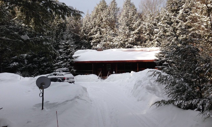 Wardsboro Cabina | Auténtica Vermont Log cabina- Entre el monte de nieve y Stratton