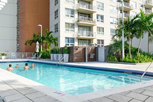 Midtown Apartamento | Awesome Apt With Pool in Midtown Miami
