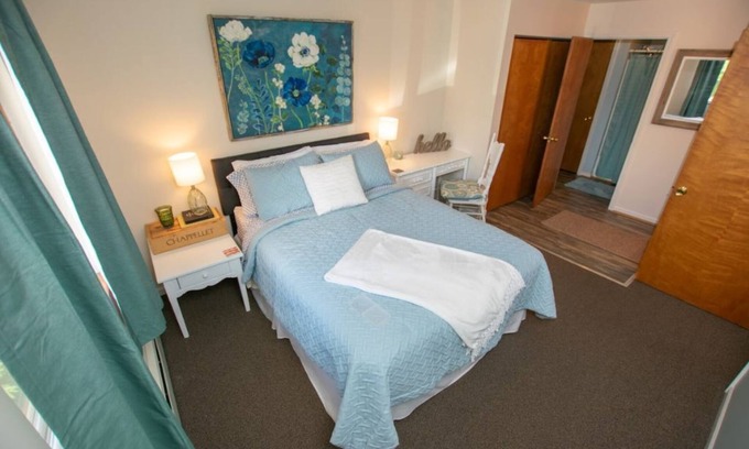 Walloon Lake Casa | Awesome in Walloon Village