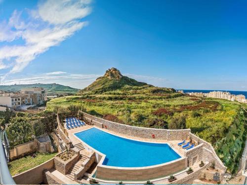 Marsalforn Apartamento | Azure Cottage