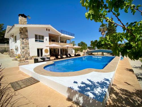Ontinyent Cama Y Desayuno | B&B Casa Mil Sueños