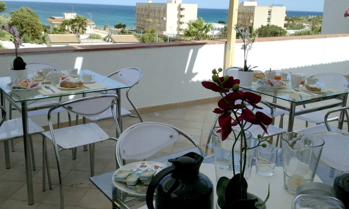 Noto Marina Cama Y Desayuno | B&B Due Passi Dal Mare