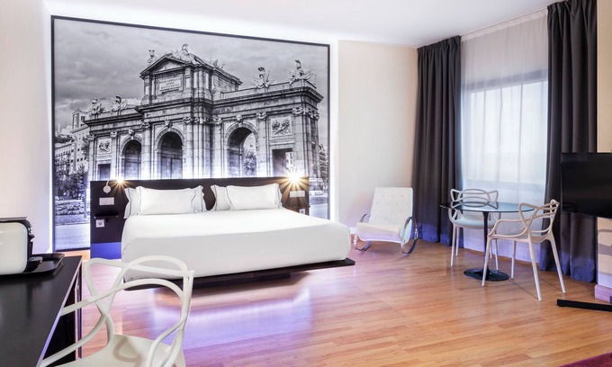San Sebastián de los Reyes Hotel | B&B Hotel Madrid Aeropuerto T4