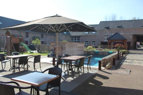 Heers Cama Y Desayuno | B&B Hoeve De Brieser