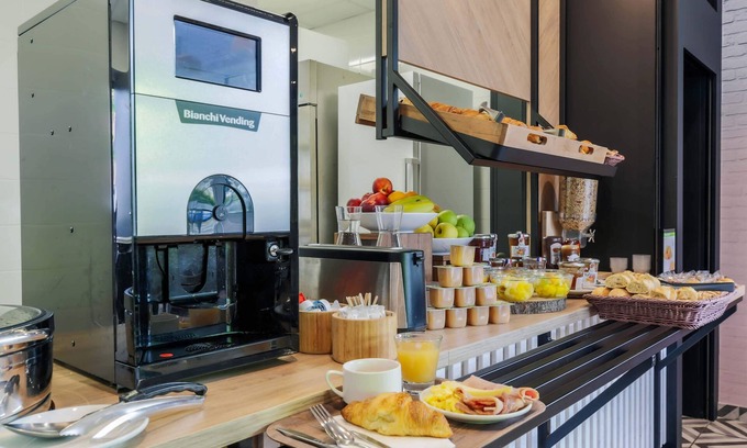 Thionville Hotel | B&B HOTEL Thionville Centre Gare
