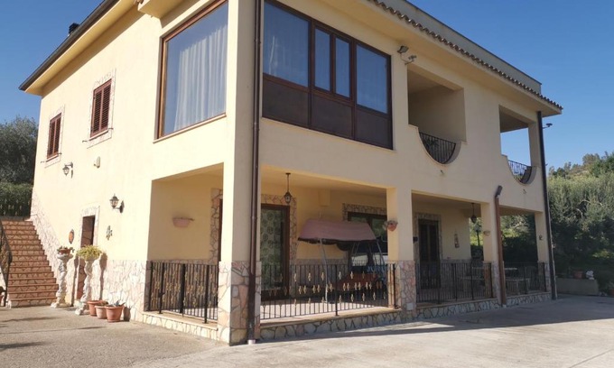 Termini Imerese Cama Y Desayuno | B&B La Fenice