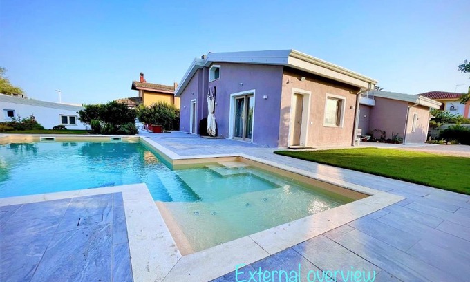 Quartu Sant'Elena Cama Y Desayuno | B&B Le pavoncelle sarde