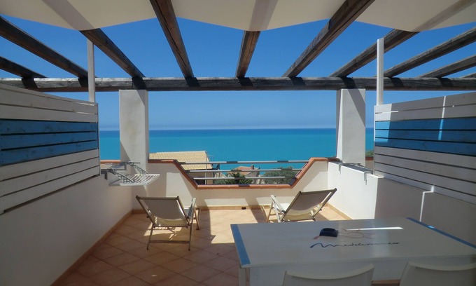 Palma di Montechiaro Cama Y Desayuno | B&B Mediterraneo Mare e Sole