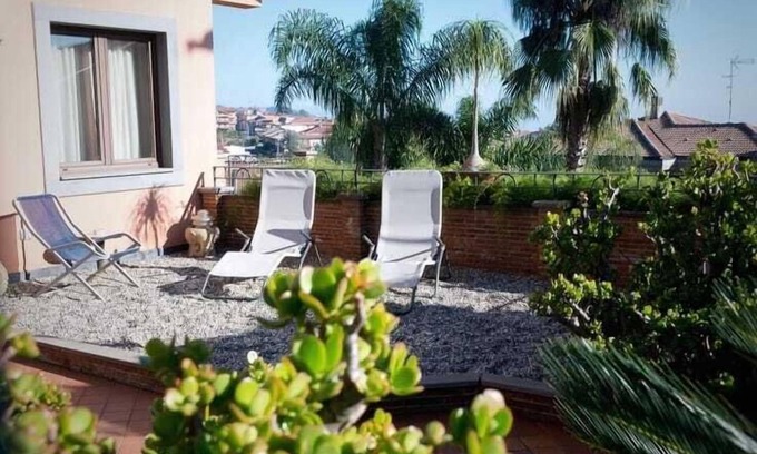 Zafferana Etnea Cama Y Desayuno | B&B Villa Hirschen