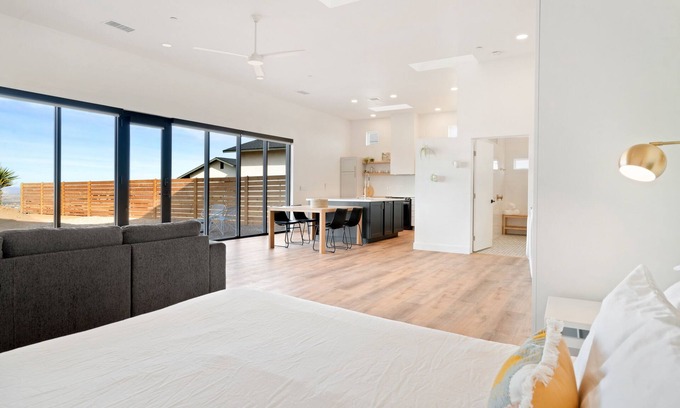 Joshua Tree Casa | Back Haus - Views, Dark Skies And Fire Pit! 1 Bedroom Home by RedAwning