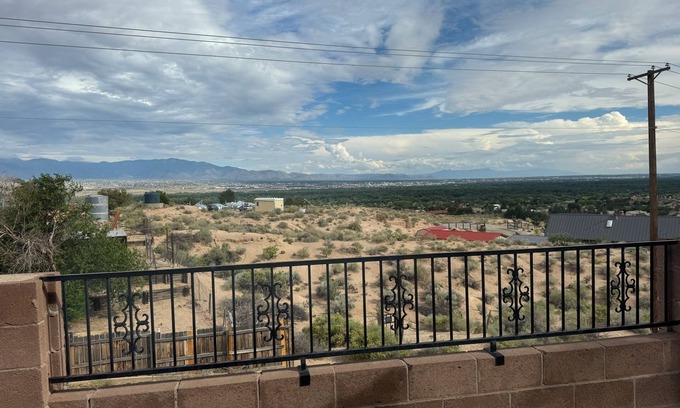 Corrales Casa | Balloon Views