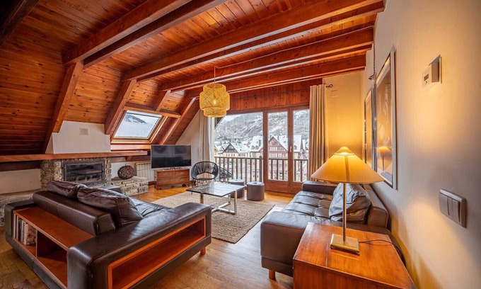 Vielha Apartamento | Bargadera by Totiaran Magnífico apartamento duplex en Vielha