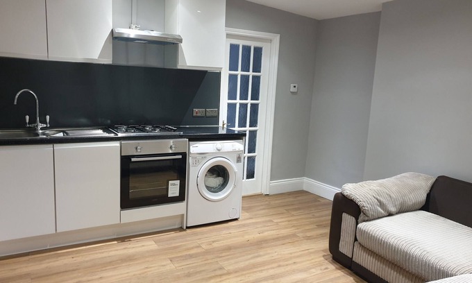 High Barnet Apartamento | Barnet Luxury Apartment can sleep 4 people just few mins away from Station