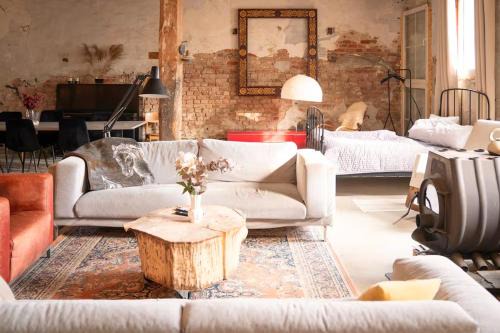 Gumtow Villa | BarnLoft mit Whirlpool & Kamin