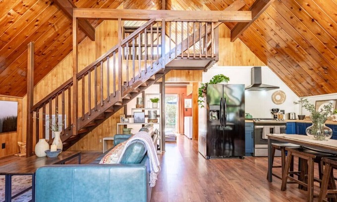 Oakhurst Chalet De Esquí | Bass Lake Chalet by Mono Rock w/Hot Tub/Fire pit