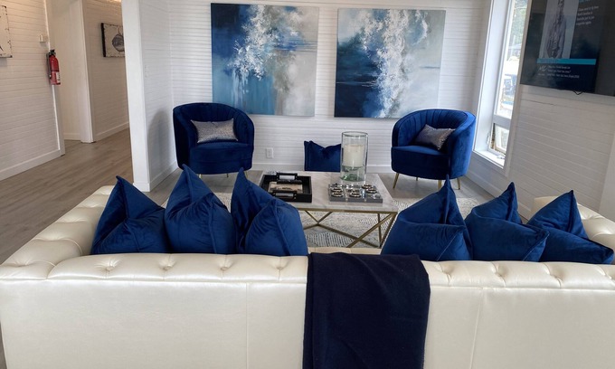 Port Orford Casa | Battle Rock Beach House - Port Orford Renovated 4 Bedroom one level living