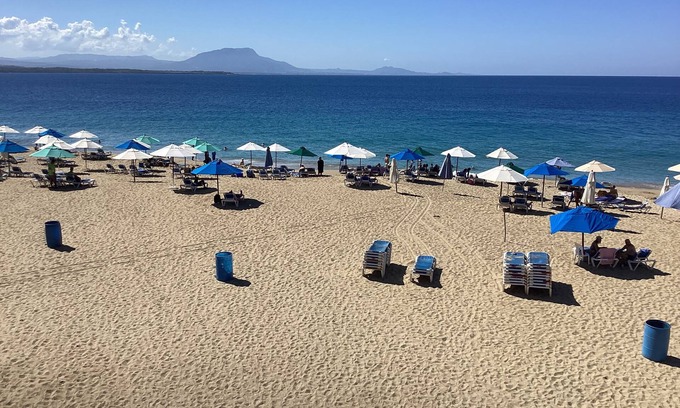 Los Brazos Condominio | Beach Front 2bd/2ba Emaculent 1st FL Poolside Condo Playa Alicia 24hr Security