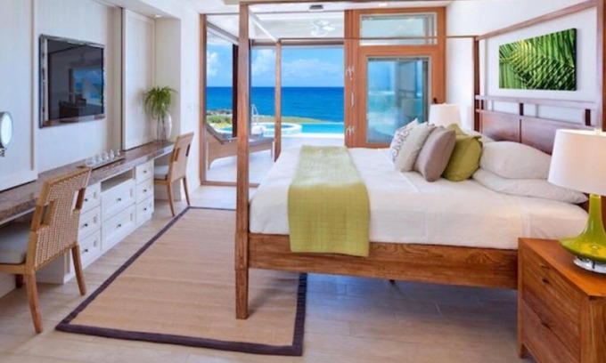 Whitehaven Villa | Beach House on the East Coast, East Resort