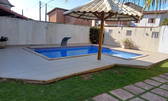 Marbela Casa | casa de playa con vistas al mar, amplio jardín y zona de barbacoa